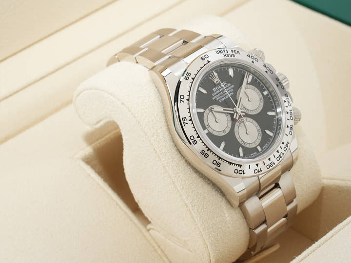 Rolex Daytona Ref. 126509 White Gold with Bright Black and Steel Dial, Unused, zs5f9ns3