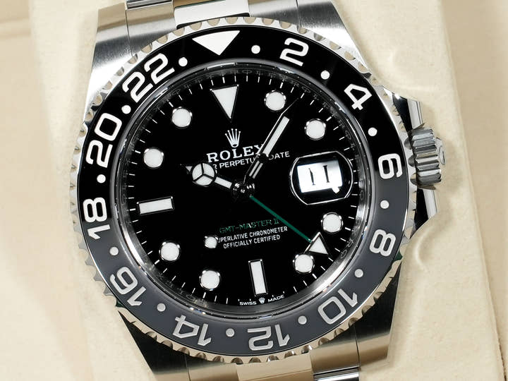 Rolex GMT-Master II Ref. 126710GRNR Stainless Steel Black Dial Oyster Bracelet Unused djenpgm3