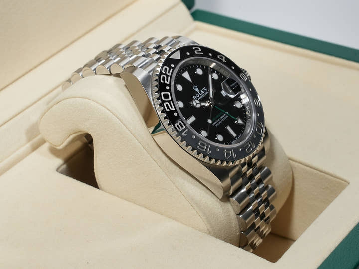Rolex GMT-Master II Ref. 126710GRNR Stainless Steel with Black Dial and Jubilee Bracelet, Unused (fzrn2pgh)