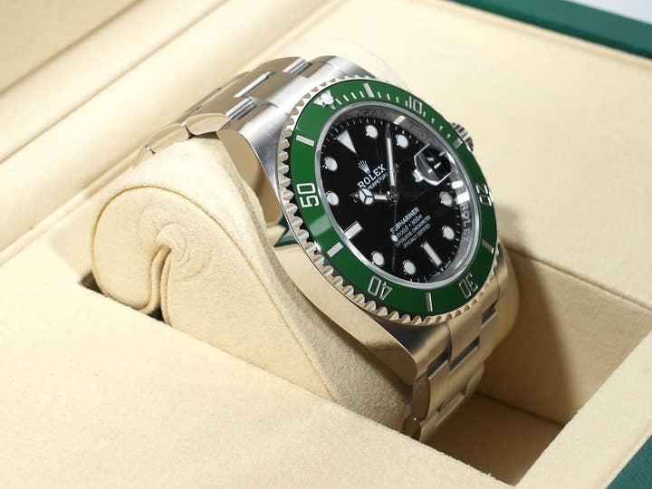 ロレックス サブマリーナー デイト Ref.126610LV ステンレススチール ブラック文字盤 未使用 48rvthjb