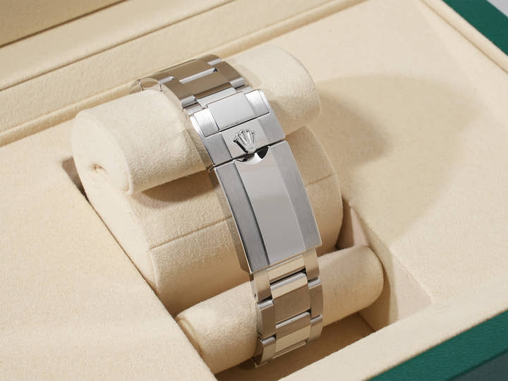 Rolex GMT-Master II Ref. 126710GRNR Stainless Steel Black Dial Oyster Bracelet Unused jyvicpv4