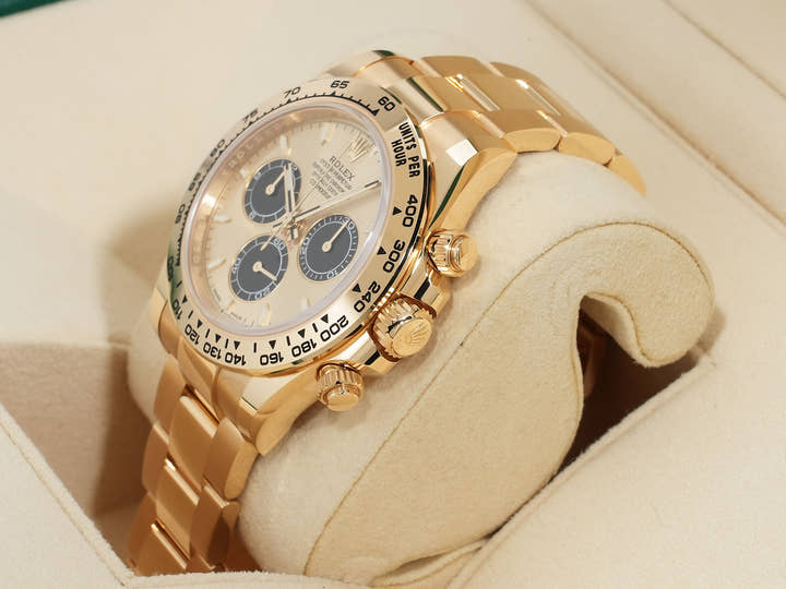 Rolex Daytona Ref. 126508 Yellow Gold with Golden and Bright Black Dial, Unused, abso9wu3