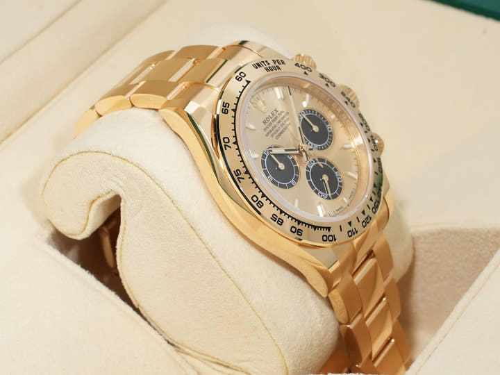 Rolex Daytona Ref. 126508 Yellow Gold with Golden and Bright Black Dial, Unused, abso9wu3