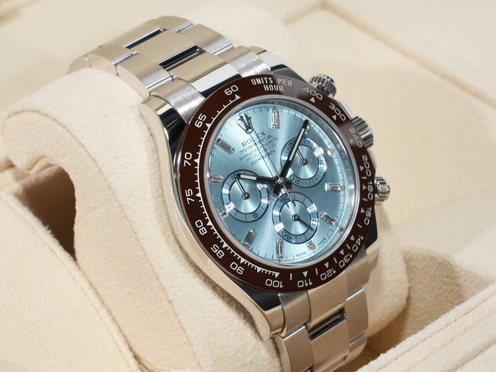 ロレックス デイトナ Ref.116506A プラチナ アイスブルー文字盤 中古 qbatm38m