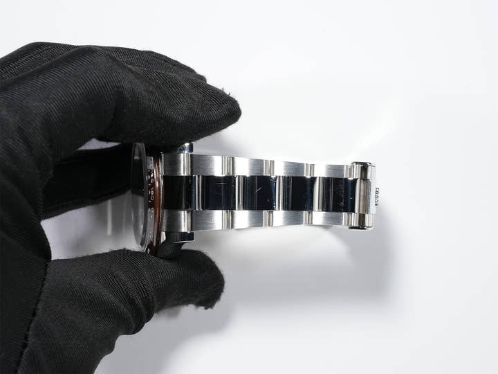 ロレックス デイトナ Ref.116506A プラチナ アイスブルー文字盤 中古 qbatm38m