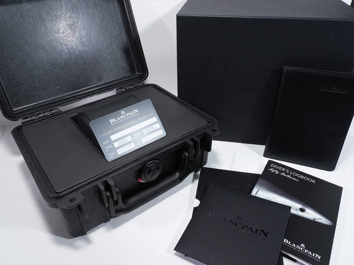 ブランパン フィフティ ファゾムス オートマティック Ref.5015-1130-52A ステンレススチール ブラック文字盤 美中古 m9n9fvf6