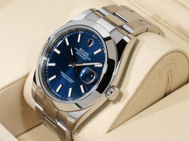 ロレックス デイトジャスト41 Ref.126300 ステンレススチール ブライトブルー文字盤 オイスターブレスレット 未使用 7px38zoy