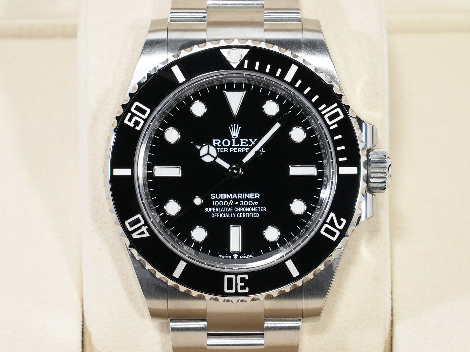ロレックス サブマリーナー ノンデイト Ref.124060 ステンレススチール ブラック文字盤 未使用 em66m9va