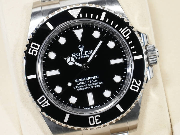 ロレックス サブマリーナー ノンデイト Ref.124060 ステンレススチール ブラック文字盤 未使用 em66m9va