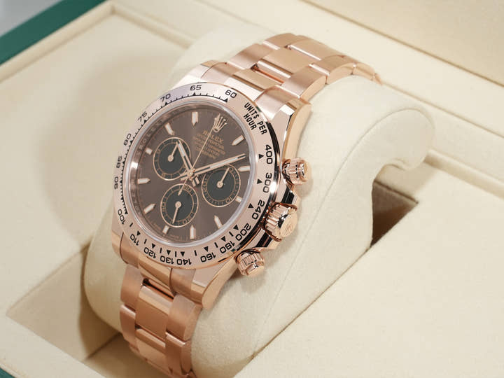 Rolex Daytona Ref. 126505 Everose Gold Chocolate with Bright Black Dial, Unused, b2v6vg8o