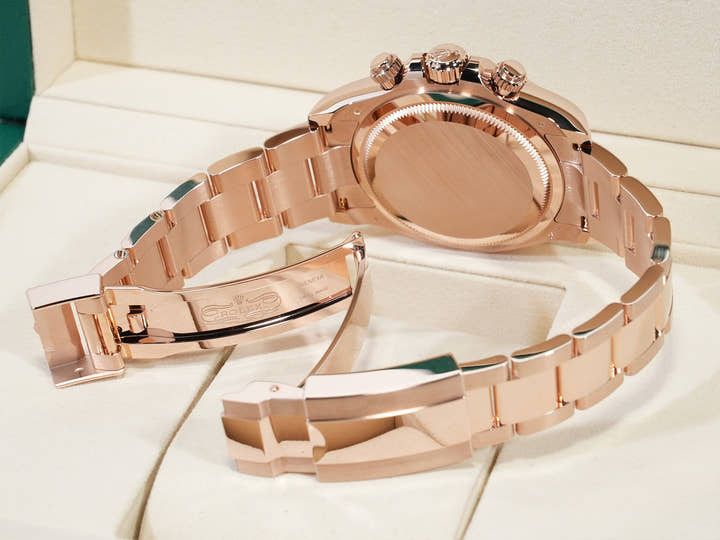 Rolex Daytona Ref. 126505 Everose Gold Chocolate with Bright Black Dial, Unused, b2v6vg8o