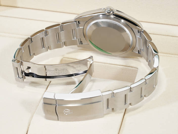 Rolex Oyster Perpetual 36 Ref. 126000 Stainless Steel Pistachio Dial Unused o4oc2edx