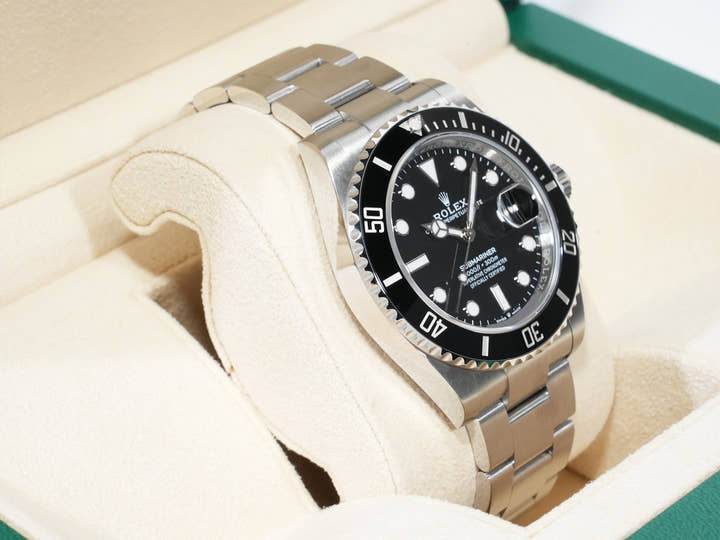 ロレックス サブマリーナー デイト Ref.126610LN ステンレススチール ブラック文字盤 未使用 9mjnxxks