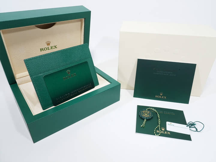 ロレックス サブマリーナー デイト Ref.126610LN ステンレススチール ブラック文字盤 未使用 9mjnxxks