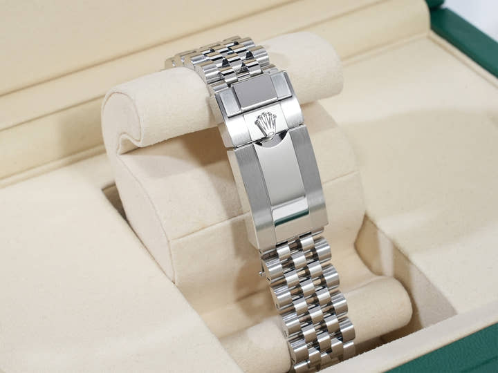 Rolex GMT-Master II Ref. 126710BLRO Stainless Steel with Black Dial and Jubilee Bracelet, Unused (3kytfueb)