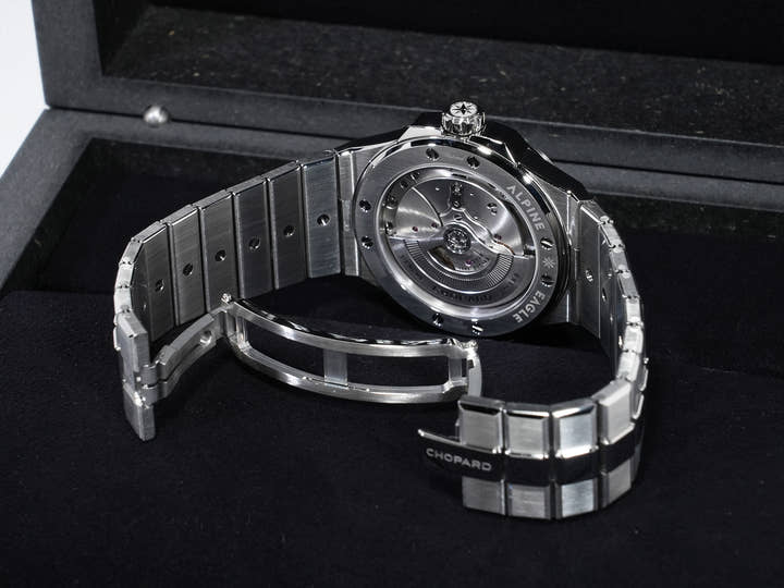 Chopard Alpine Eagle 41 Ref. 298600-3001 Stainless Steel Blue Dial Excellent Condition gaze6fqf