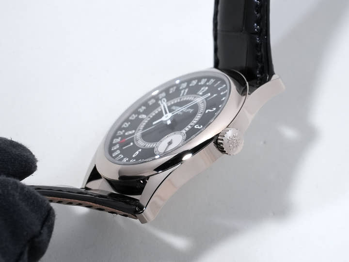 Patek Philippe Calatrava Ref. 6006G-001 White Gold Black Dial Unused 7dd9iwbm