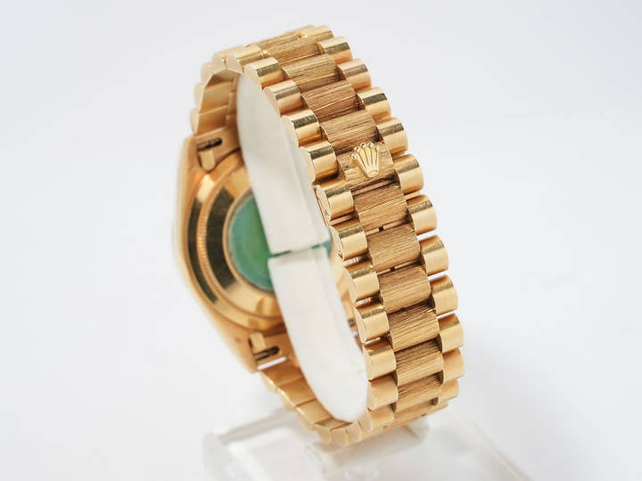 Rolex Day-Date Ref. 18248A Yellow Gold with Champagne Gold Dial, Pre-owned (w8fcggyj)