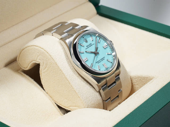 Rolex Oyster Perpetual 36 Ref. 126000 Stainless Steel Turquoise Dial Excellent Condition e6jz3s6e