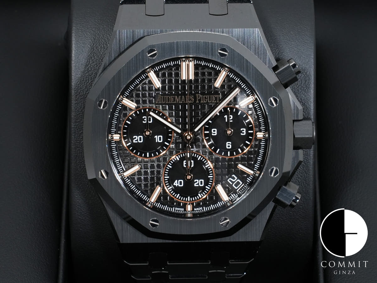 Audemars Piguet Royal Oak Chronograph Ref. 26240CE.OO.1225CE.02 Black Ceramic Black Dial Excellent Condition 4vf3kh3s