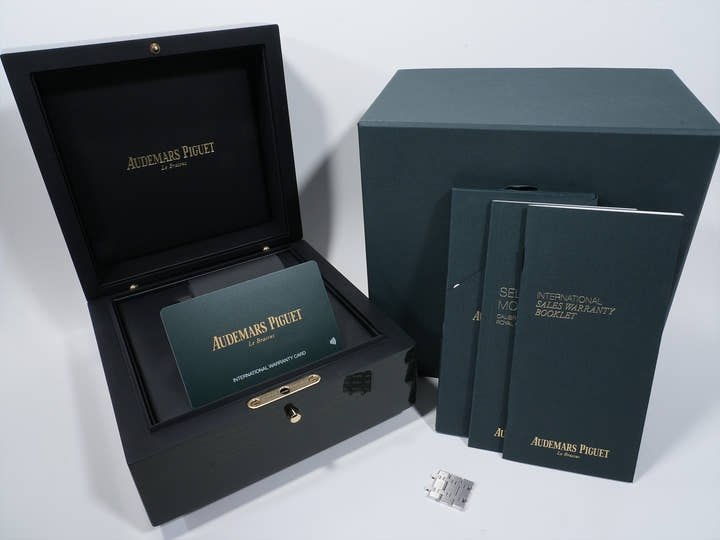 オーデマピゲ ロイヤルオーク Ref.15503BC.OO.1220BC.01 ホワイトゴールド ブルー文字盤 極美品 dt9u75er