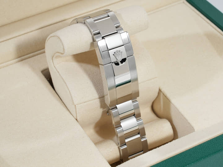 Rolex Daytona Ref. 126500LN Stainless Steel Black Dial Unused e6iihwku