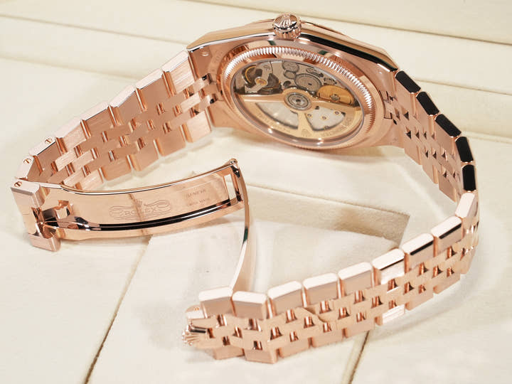 ロレックス ランドドゥエラー Ref.127335 エバーローズゴールド ホワイト文字盤 ジュビリーブレスレット 未使用 62xkzt6v