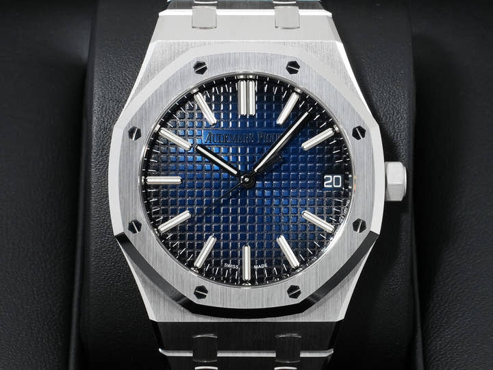 オーデマピゲ ロイヤルオーク Ref.15510BC.OO.1320BC.04 ホワイトゴールド スモークブルー文字盤 未使用 bf7gv4tx