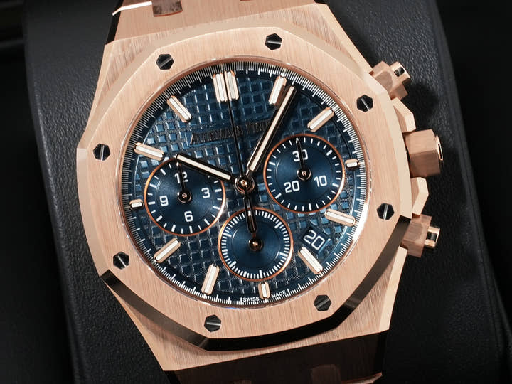 オーデマピゲ ロイヤルオーク クロノグラフ Ref.26715OR.OO.1356OR.01 ピンクゴールド ナイトブルー文字盤 未使用 73u4tcrp