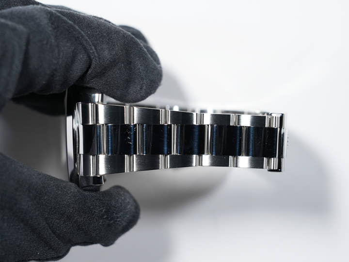 Pre-owned Rolex Datejust II Ref. 116300 Stainless Steel with Silver Arabic Dial and Oyster Bracelet (rau4ij8u)