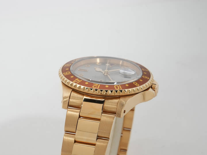 Rolex GMT-Master II Ref. 16718RG Yellow Gold Silver Dial Pre-owned zjxp5uad