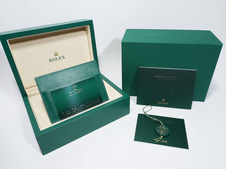 ロレックス GMTマスターII Ref.126710BLRO ステンレススチール ブラック文字盤 ジュビリーブレスレット 未使用 8pbuvggd