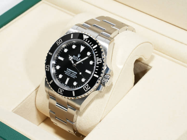 ロレックス サブマリーナー ノンデイト Ref.124060 ステンレススチール ブラック文字盤 未使用 uv3quir2