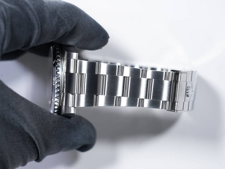 ロレックス サブマリーナー ノンデイト Ref.124060 ステンレススチール ブラック文字盤 中古 4mxpp2pd