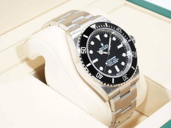 ロレックス サブマリーナー ノンデイト Ref.124060 ステンレススチール ブラック文字盤 未使用 ighu3v4w