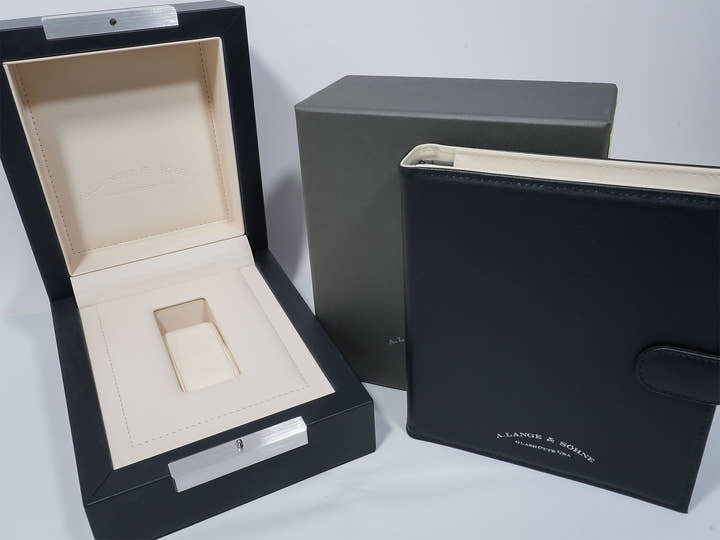 A.ランゲ&ゾーネ サクソニア アウトサイズ デイト Ref.381.031 ピンクゴールド ブラック文字盤 中古 4atq8axv