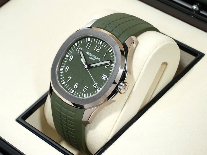 Patek Philippe Aquanaut Ref. 5168G-010 White Gold Khaki Green Dial Unused cf2b9hnj