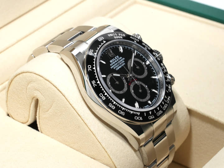 ロレックス デイトナ Ref.126500LN ステンレススチール ブラック文字盤 未使用 2ws9eqgy