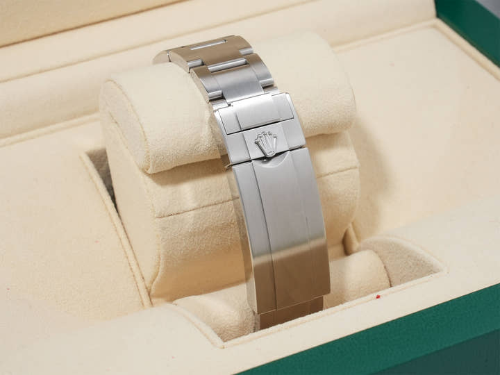 ロレックス サブマリーナー デイト Ref.116610LV ステンレススチール グリーン文字盤 美中古 dx44vu3p