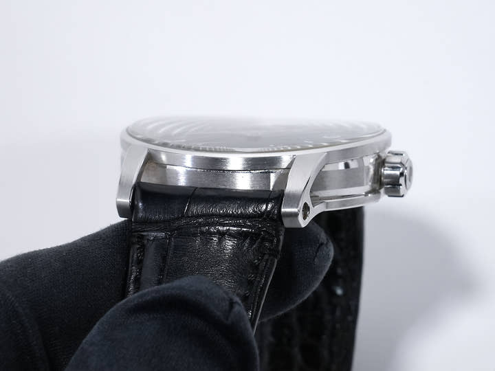 Audemars Piguet CODE 11.59 by Audemars Piguet Ref. 15210BC.OO.A002CR.01 White Gold Black Dial Pre-owned z83v3w8r