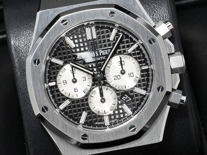 Audemars Piguet Royal Oak Chronograph Ref. 26331ST.OO.1220ST.02 Stainless Steel Black Dial Pre-owned zj4ubzjd