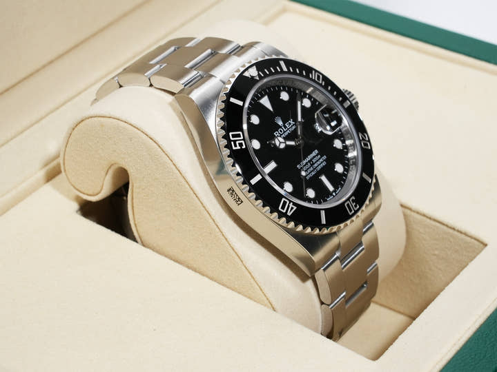 ロレックス サブマリーナー デイト Ref.126610LN ステンレススチール ブラック文字盤 未使用 35x2tpm7