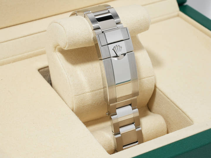 Rolex GMT-Master II Ref. 126710BLNR Stainless Steel Black Dial Oyster Bracelet Unused ty85ofxk