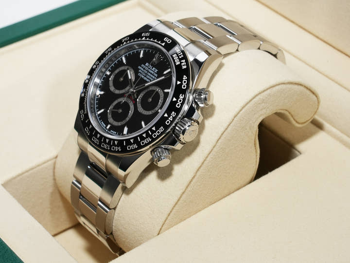 ロレックス デイトナ Ref.126500LN ステンレススチール ブラック文字盤 未使用 ueqopc4p