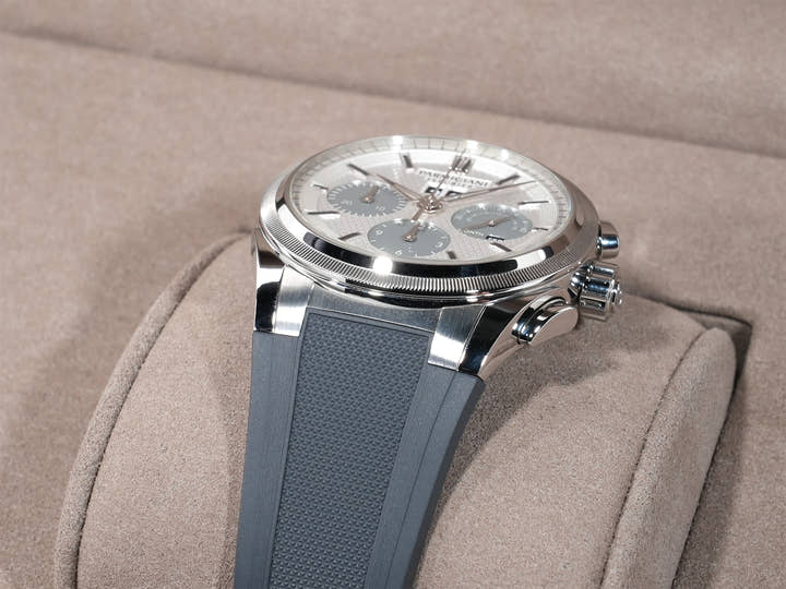 パルミジャーニフルリエ トンダ GT クロノグラフ Ref.PFC906-1020001-400181 ステンレススチール シルバー×クアンタムグレー文字盤 美品 e3678siu