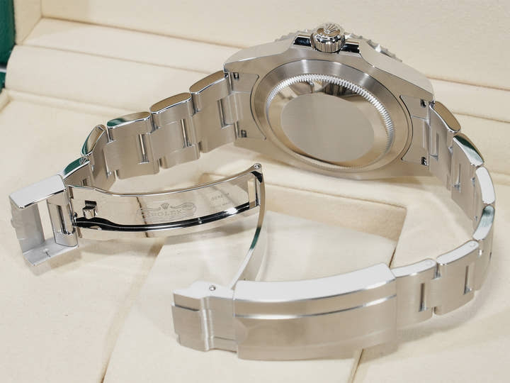 ロレックス サブマリーナー デイト Ref.126610LV ステンレススチール ブラック文字盤 未使用 9675xdqu