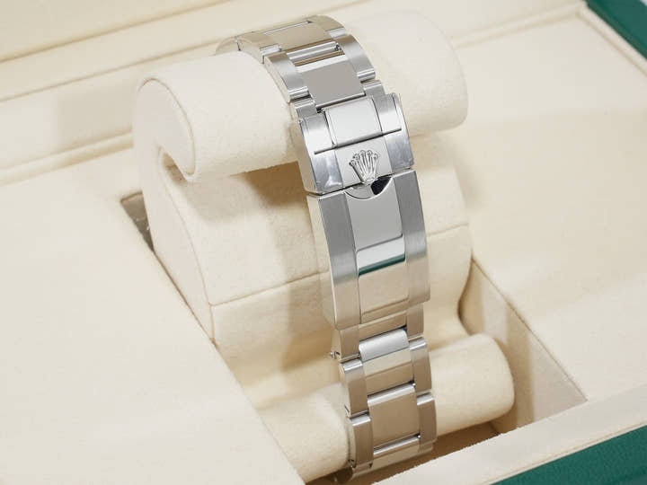 ロレックス デイトナ Ref.126500LN ステンレススチール ホワイト文字盤 未使用 awpz7663