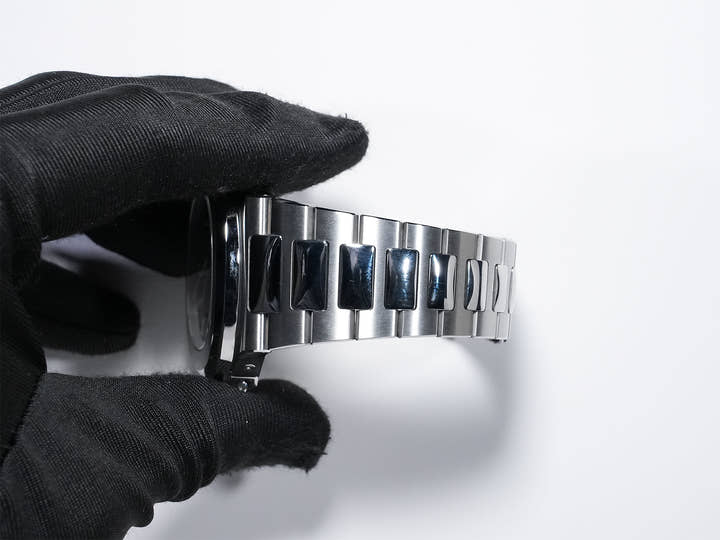 パテックフィリップ ノーチラス アニュアルカレンダー ムーンフェイズ Ref.5726/1A-014 ステンレススチール ブルー、ブラックグラデーション文字盤 美中古 ab3e7jbj