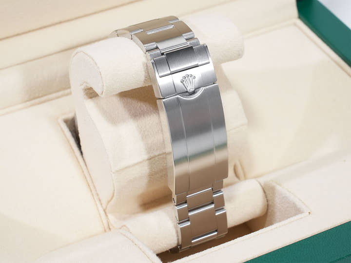 ロレックス シードゥエラー Ref.126600 ステンレススチール ブラック文字盤 美中古 fqgfr7fa