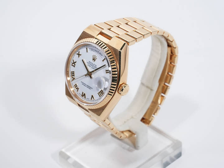 ロレックス オイスタークォーツ デイデイト36 Ref.19018 イエローゴールド ホワイトローマン文字盤 中古 k5b6hpzt